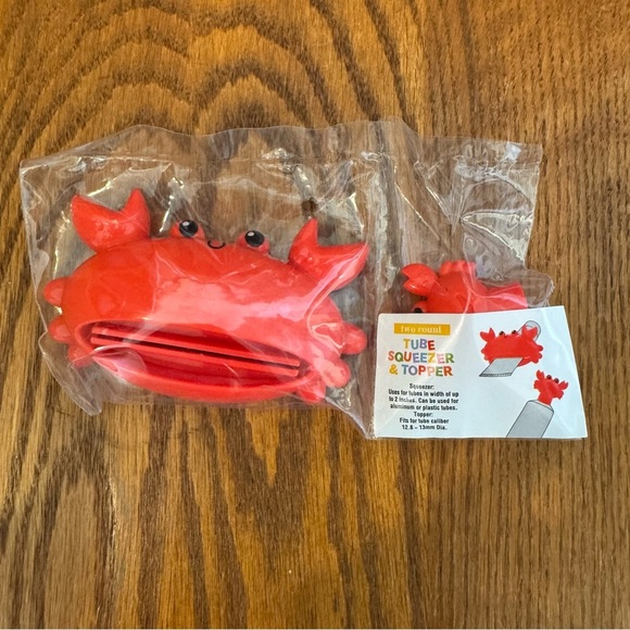 🌈 6/$60 Toothpaste Make Up Tube Squeezer Dispenser Crab Red - Picture 1 of 4